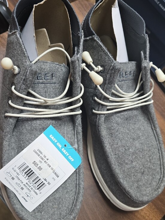 Reef Men’s Gray Felt Slip-On Loafers with Toggle Laces main image 6